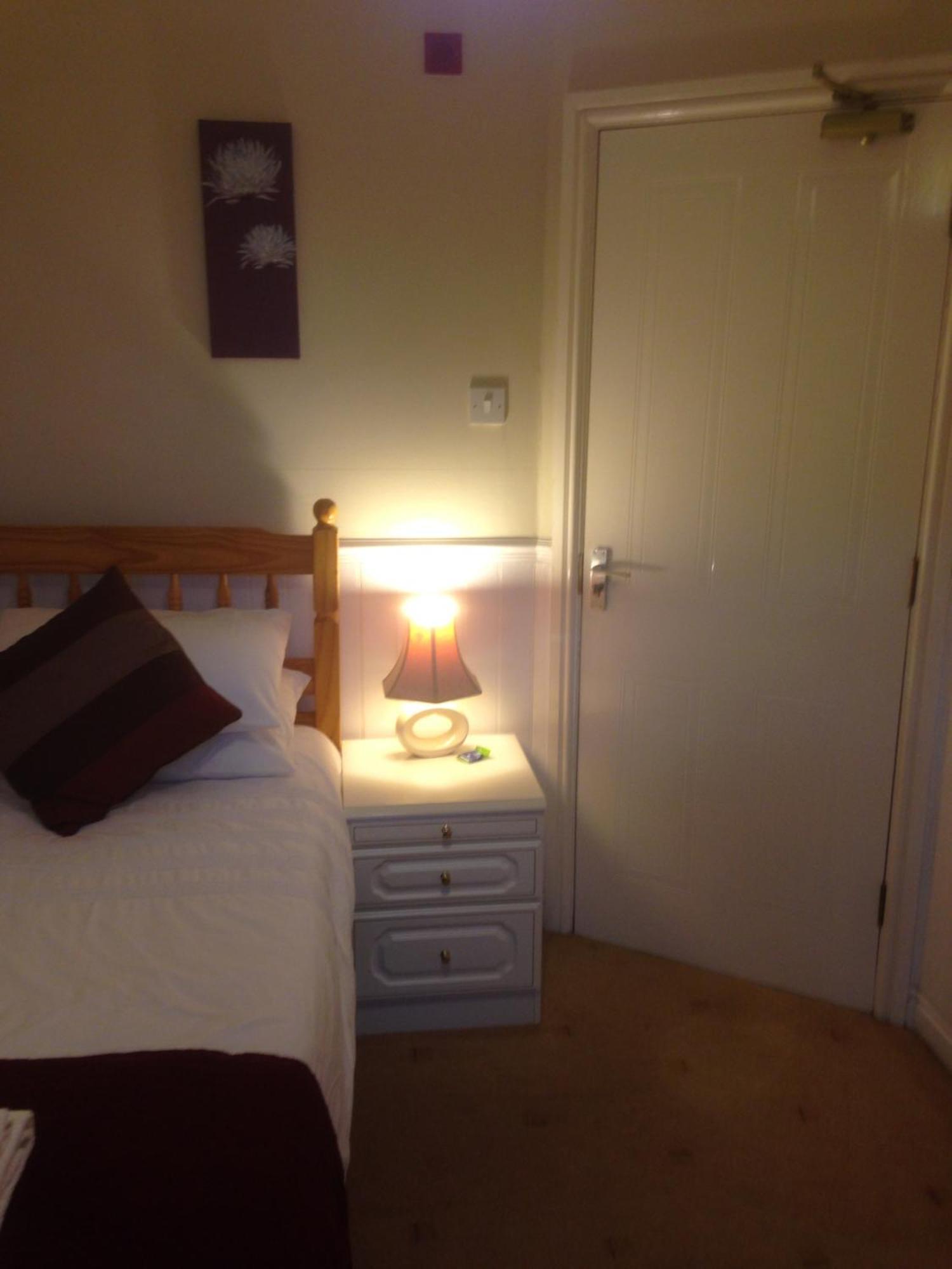 Lynebank House Hotel, Bed & Breakfast Карлайл Стая снимка